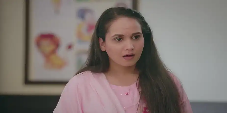 Bhavani Prays for Amruta - Kaise Mujhe Tum Mil Gaye