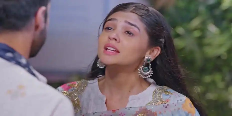 Prarthana Ends Her Friendship with Raunak - Kumkum Bhagya