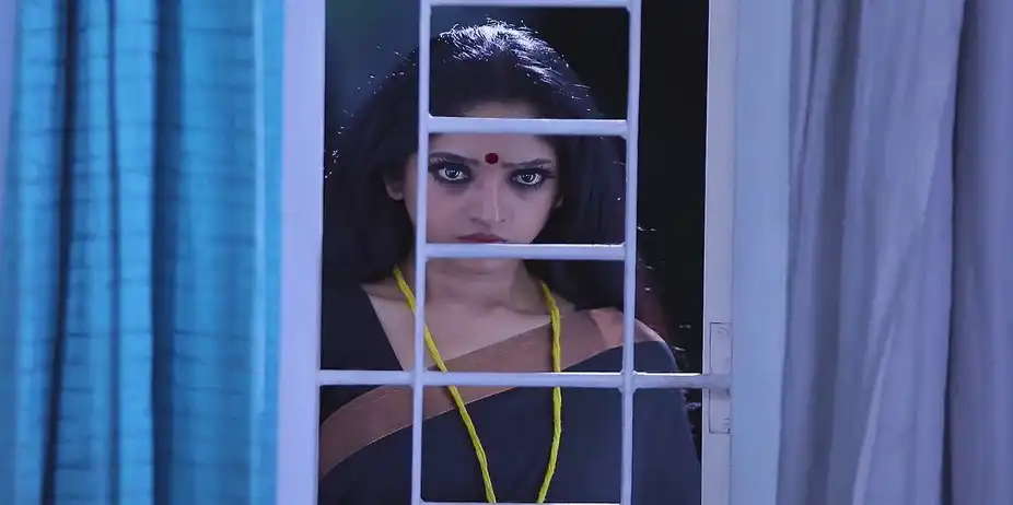 Bommi's Spirit Helps Padmanabhan - Ninaithale Innikkum