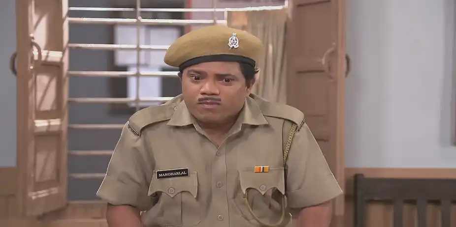 Happu's Neighbour Is Disturbed by His Snoring - Happu Ki Ultan Paltan
