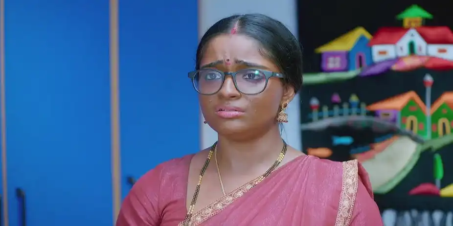 Deepa Teases Chirag - Brahmagantu