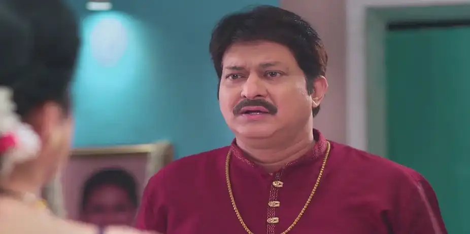 Charuhas Berates Bhuvaneshwari - Tula Shikvin Changlach Dhada
