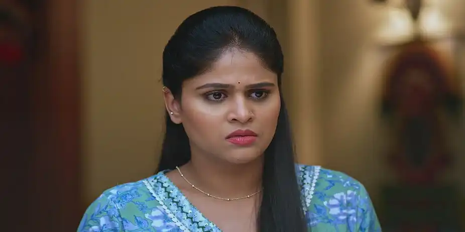 Lakshmi and Srinivas Worry Seeing a Scared Mangal - Lakshmi Niwas