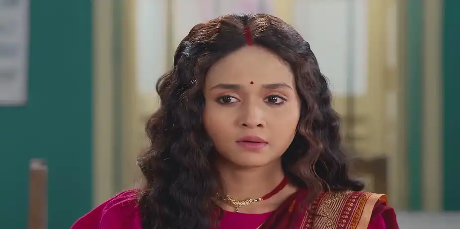 Moyna Inquires about Roddur's Feelings - Puber Moyna