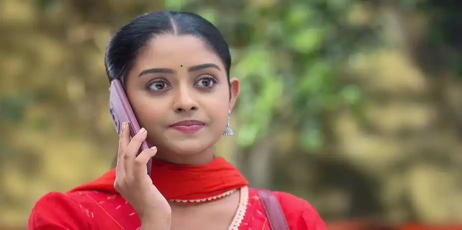Parineeta S1 E133 - Rayan Shows Parul's Video to the Dean
