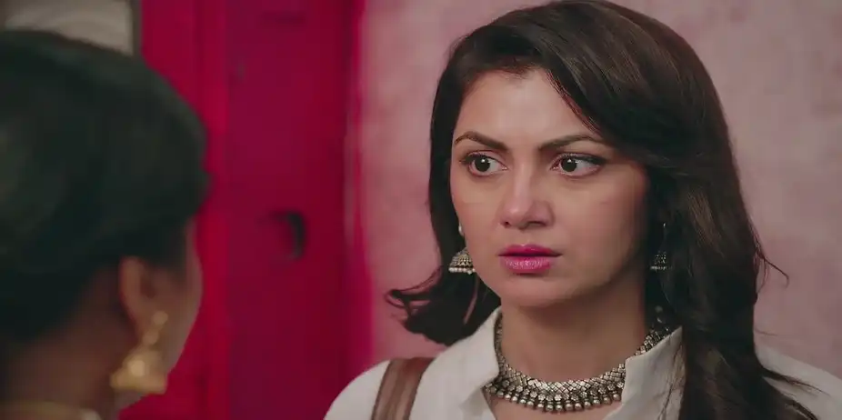 Bhavani Apologises to Amruta - Kaise Mujhe Tum Mil Gaye