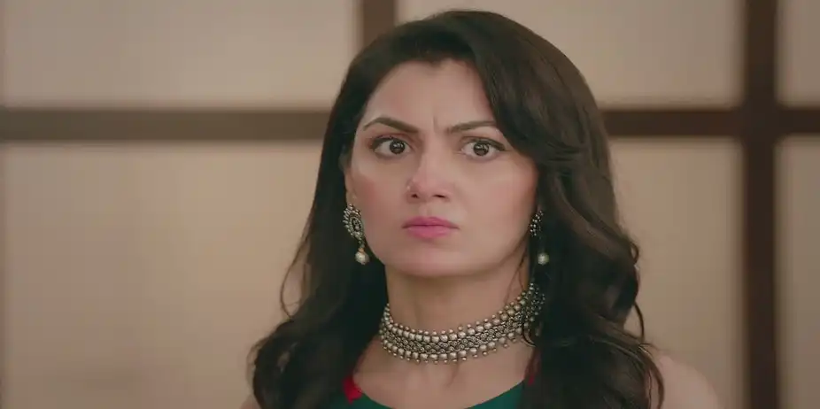 Virat Asks Amruta to Leave the City - Kaise Mujhe Tum Mil Gaye