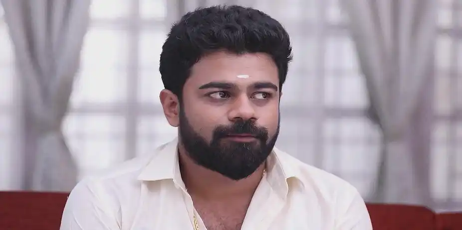Meghala's Visit Makes Rasu Pensive - Mounam Pesiyadhe