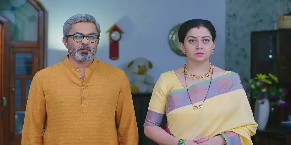 Sanjay's Parents Lash out at Tulasi and Madhav - Shrirasthu Shubhamasthu