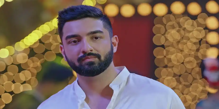 Harleen Praises Karishma - Bhagya Lakshmi
