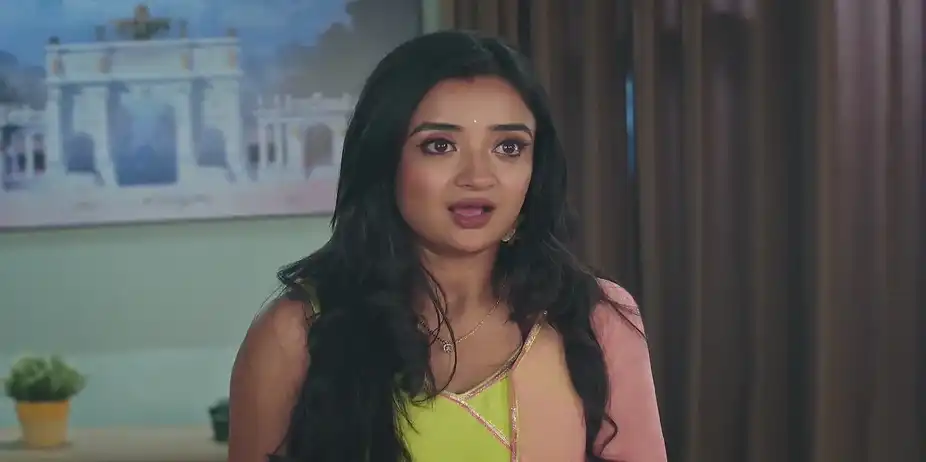Kalindi Informs Jagriti about the Puja - Jagriti