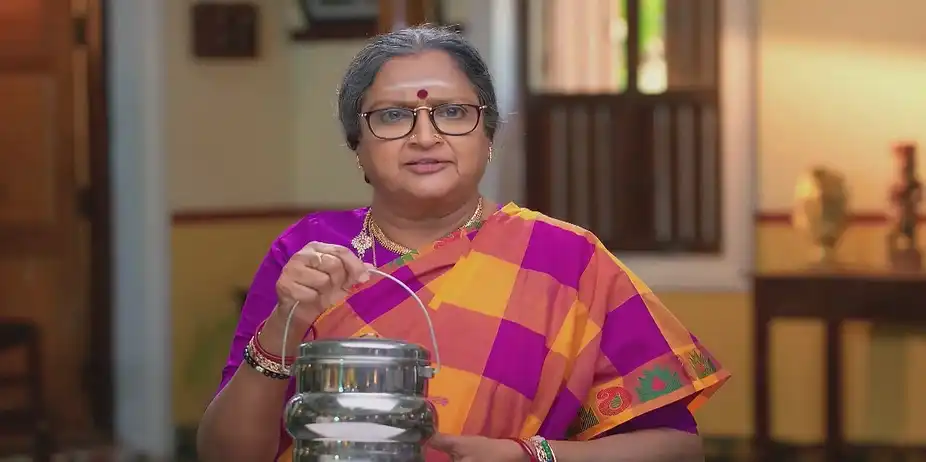Parmeshwari gives things to Mayilvahanam - Karthigai Deepam