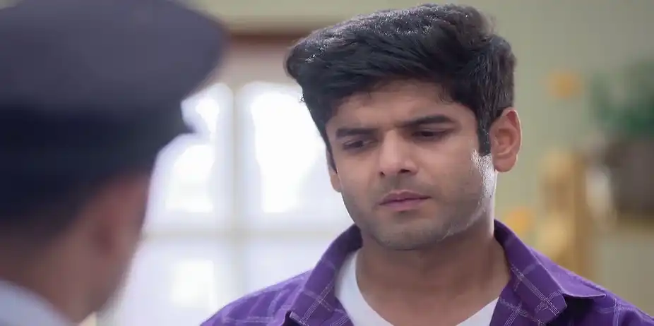 Rayan Is Seen in the CCTV Footage - Parineeta
