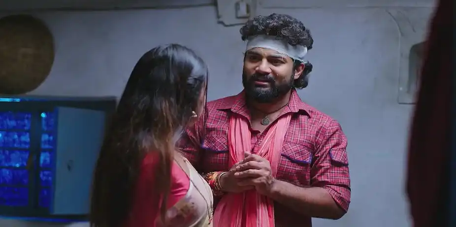 Parvathi Wonders about Her Enemy - Annayya