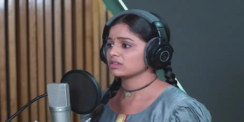 Savali Goes to Help Tulja - Savalyachi Janu Savali