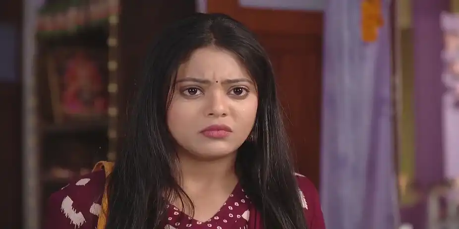 Rosy Tries to Pacify Priyambada - Sathi Sata Janmara