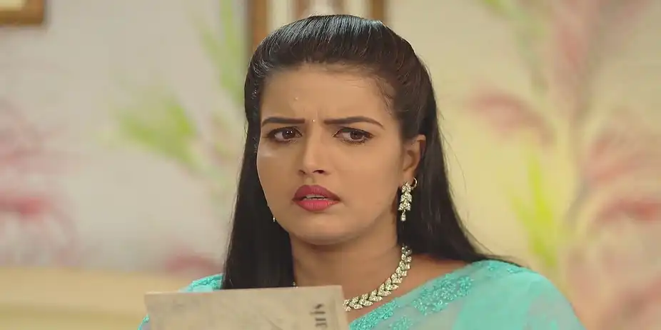 Mohini Plots against Shraddha - Bhagya Rekha