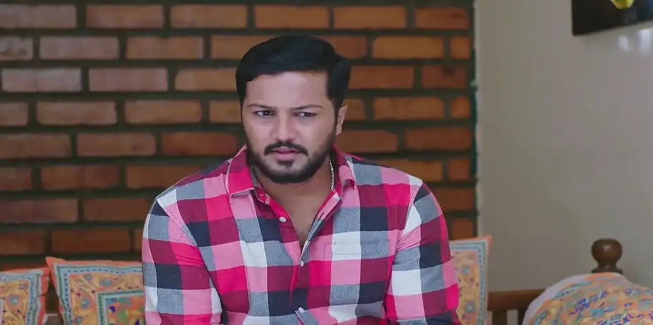 Samarth Tells Dathatreya about Abhi-Avinash's Fight - Shrirasthu Shubhamasthu