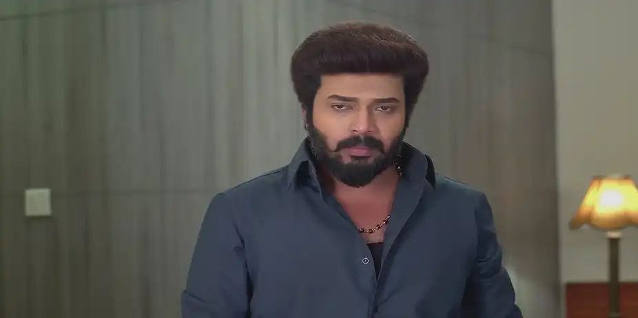 Karthigai Deepam - April 18, 2025 - Best Scene