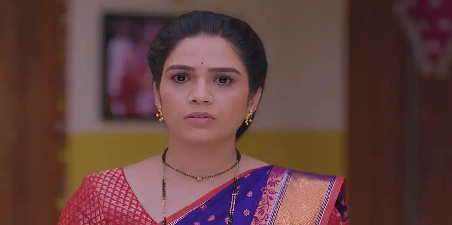 Lakshmi Lies at Home to Go to Work - Lakshmi Niwas