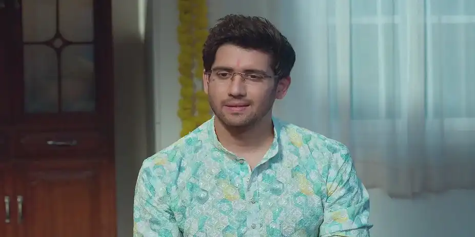 Atharva Happily Performs the Puja - Tula Japnar Aahe