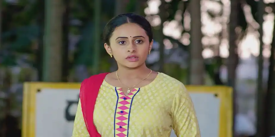 Padma Ki Betiya…Maa Ka Gaurav S1 E33 - Padma Decides to Borrow Money from Bhagwati