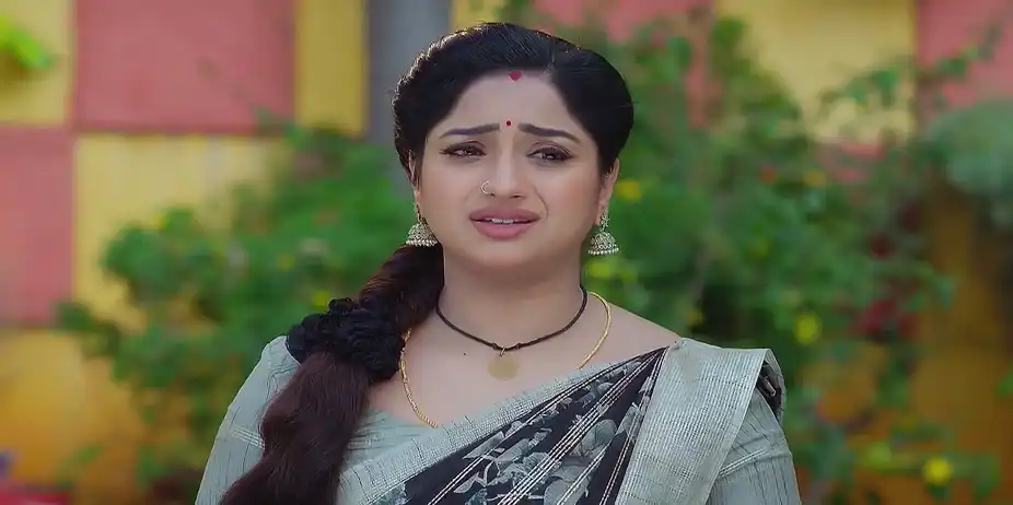 Dhurandhara Voices Her Worries - Trinayani
