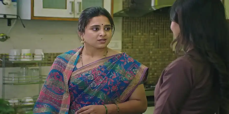 Jahnavi Worries about Getting Caught by Jayanth - Lakshmi Nivasa