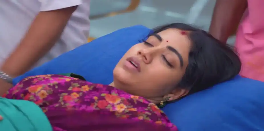 Isakki's Condition Shatters Bhagyam - Anna