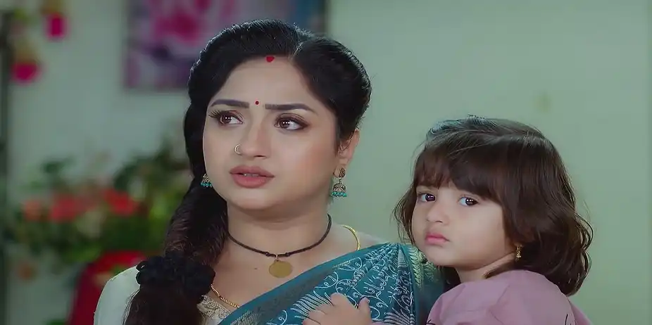 Dhurandhara's Reason behind Her Drastic Step - Trinayani