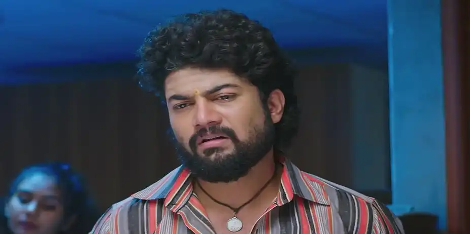 Parvathi Wonders about the Attack on Godambi - Annayya