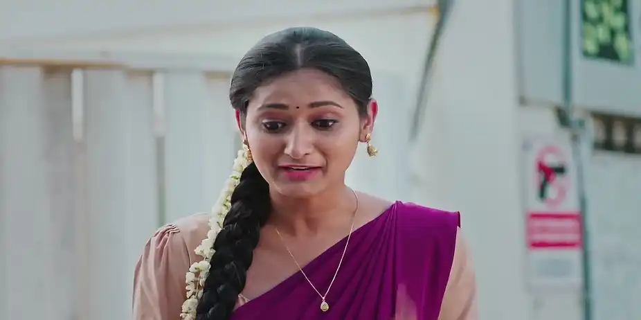 Hitha Refuses to Go Home - Naa Ninna Bidalaare