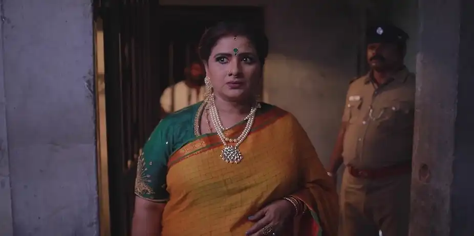 Velan Finds Evidence - Valliyin Velan