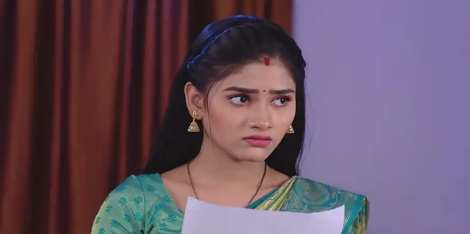Lakshmi Receives a Letter - Tuma Bina