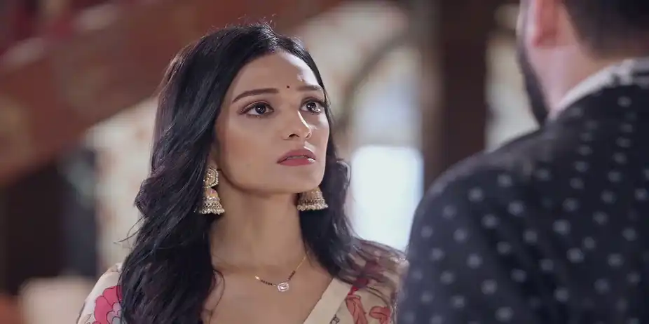 Rishi Gets Rude towards Lakshmi - Bhagya Lakshmi