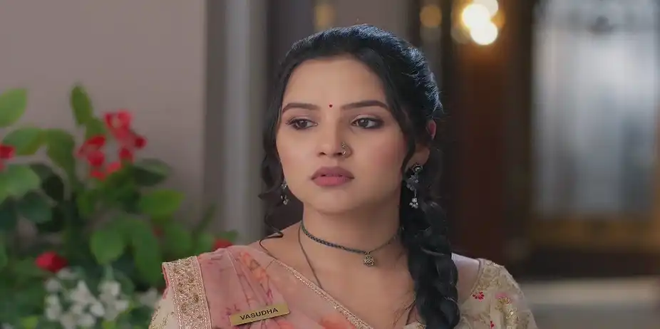 Vasudha's Answer to Sarika's Taunts - Vasudha