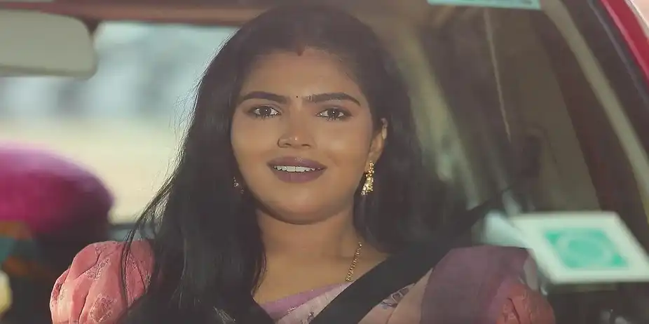 Rani Gets a Crucial Evidence - Ninaithale Innikkum