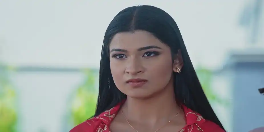 Riya Asks Arjun an Uncomfortable Question - Kashni