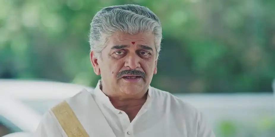 Daddy Tells Tejashree about Asha - Lakhat Ek Amcha Dada