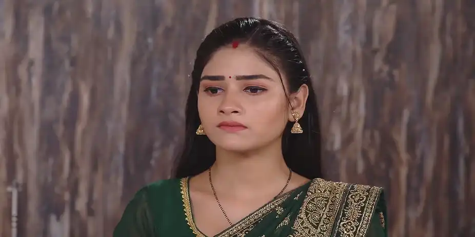 Nibedita Questions Lakshmi - Tuma Bina