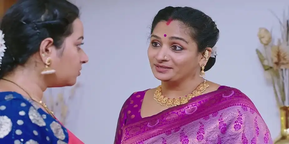 Vijaya Mocks Vandana - Shravani Subramanya