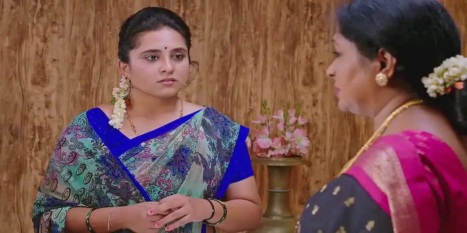 Lalita Shares Her Pain with Jahnavi - Lakshmi Nivasa