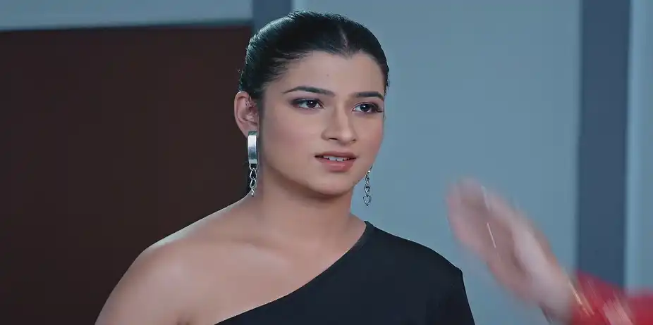Riya Puts on an Act - Kashni