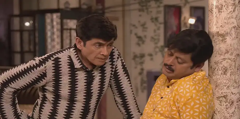 Vibhuti Lashes Out at Tiwari - Bhabi Ji Ghar Par Hai
