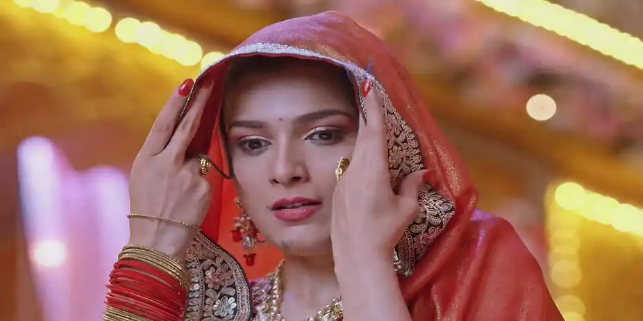 Neelam Takes Her Last Breath - Bhagya Lakshmi