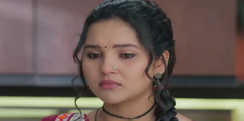 Savitri Gives an Advice to Vasudha - Vasudha