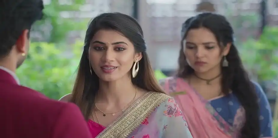 Megha's Complaint to Devansh - Vasudha