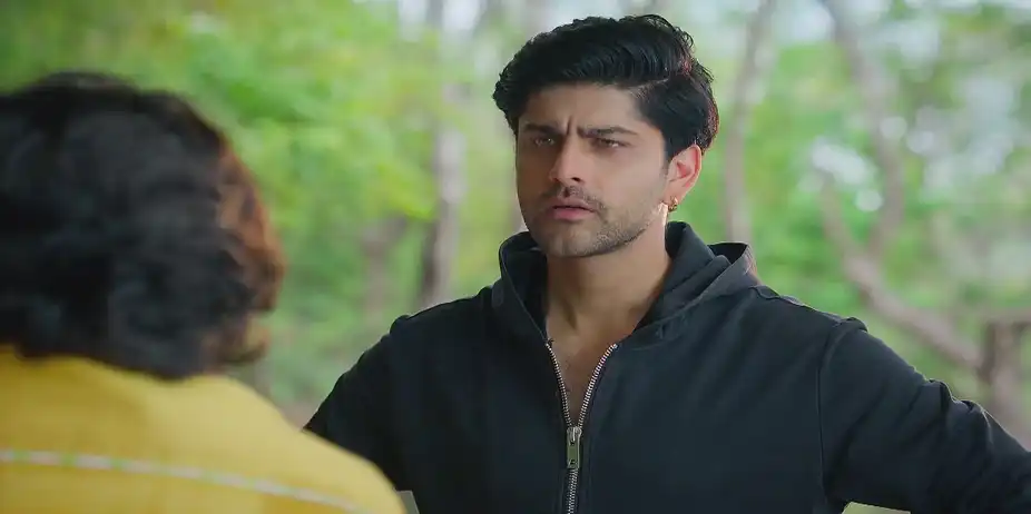 Devansh Sets Out to Find Vasudha in the Jungle - Vasudha