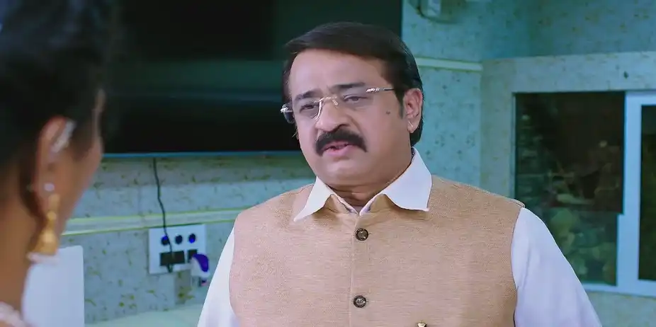 Vijaya Requests Veerendranath to Hire Shyamasundara - Shravani Subramanya