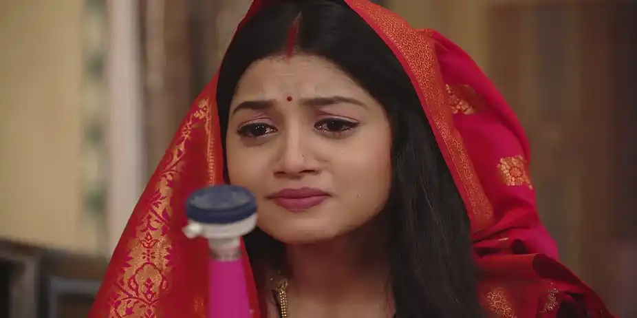 Dev's Father Questions Archana - Sathi Sata Janmara